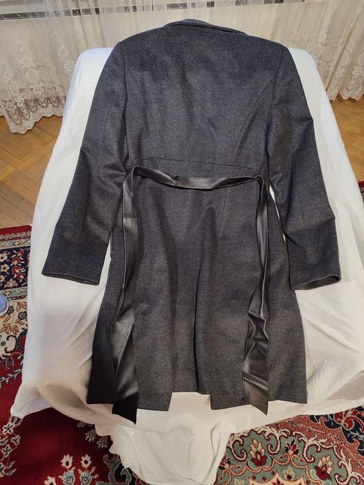 Оригинално елегантно дамско палто