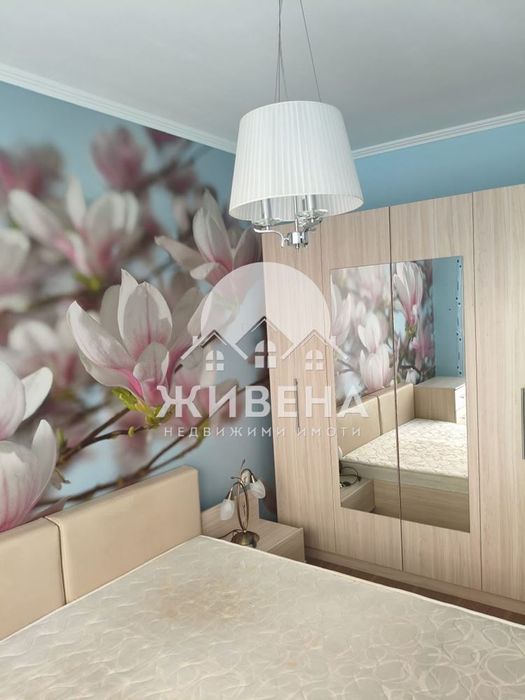 Продава обзаведен 2-стаен апартамент, кв. Бриз