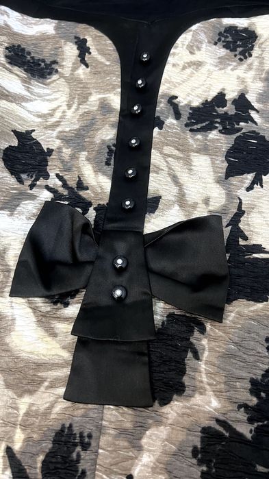 Платье вечернее с атласным бантиком