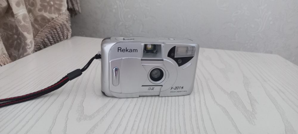 Фотоаппарат старой марки