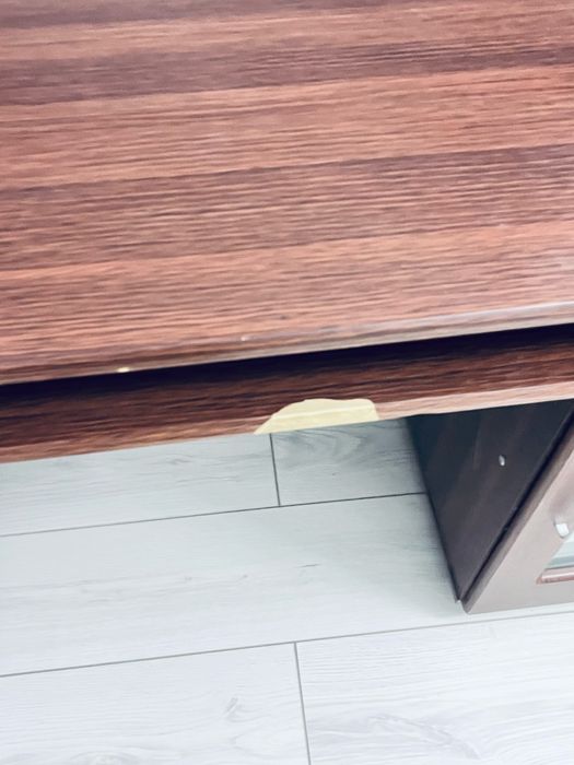 Продам компьютерный стол