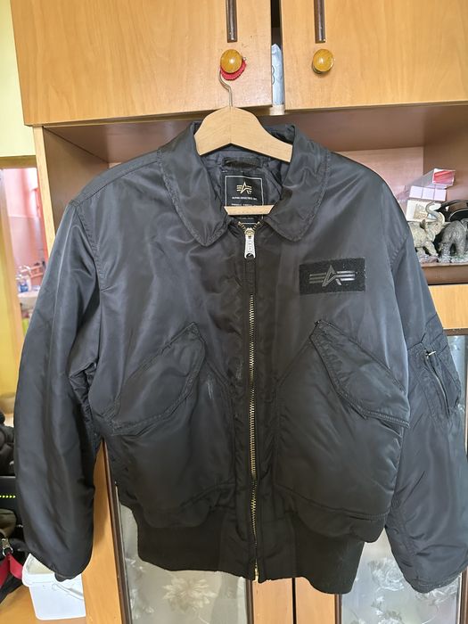 Якета/бомбъри Alpha Industries и суичър