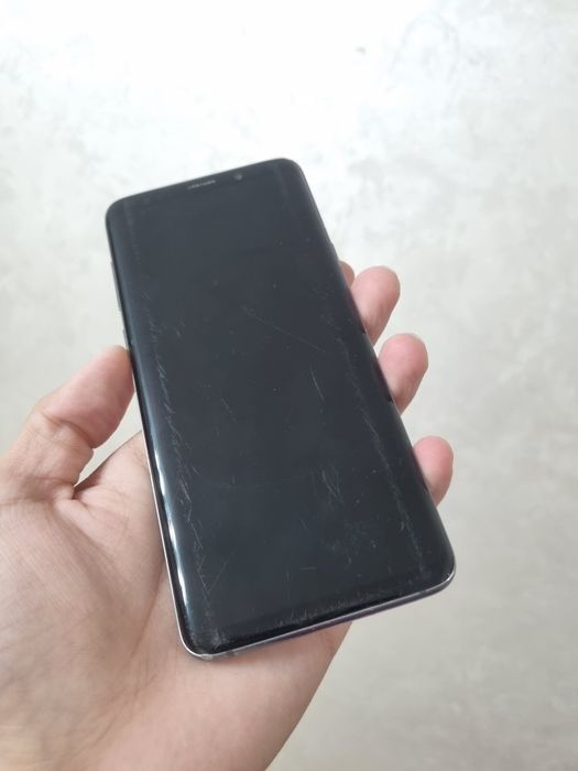 СРОЧНО!Samsung s9plus