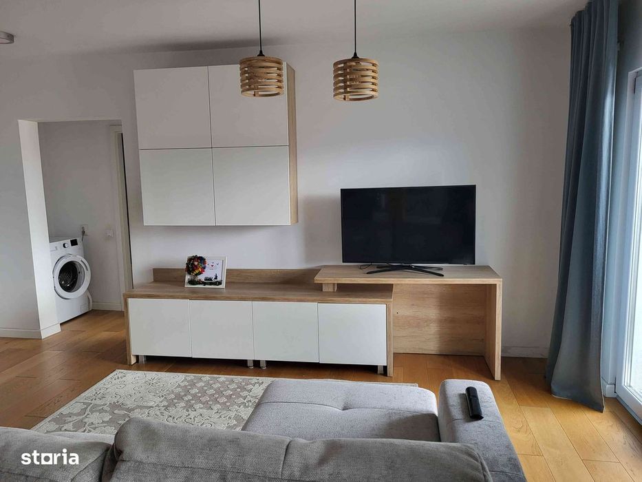 Apartament 3 camere, open space, luminos, vedere munți si Tâmpa.