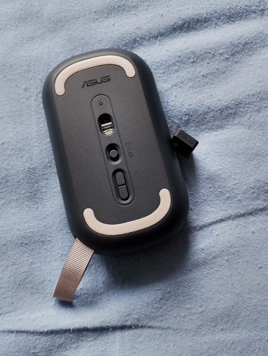 Mouse wireless Asus MD100 1600dpi, albastru inchis, silentios