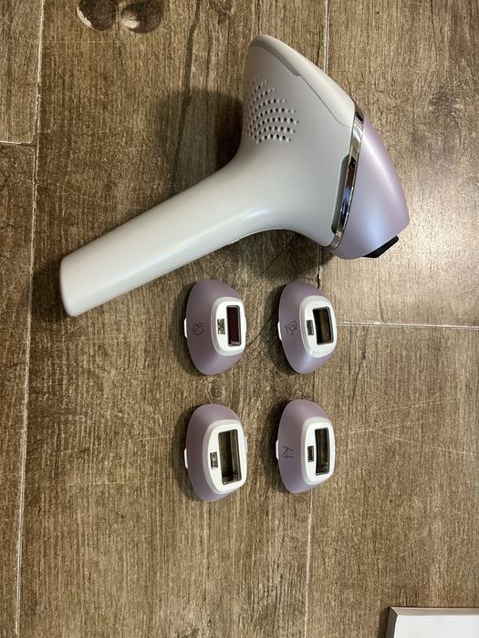 Vand Epilator IPL  Philips, seria 8000, BRI947, 450.000 de impulsuri
