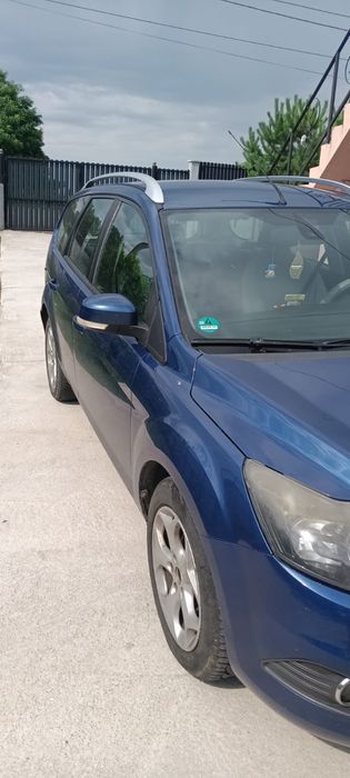 FORD Focus 2010 — imagine 3