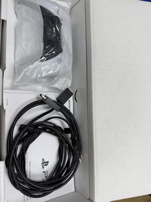 1TB Playstation 5 DISC Slim PULSAR гаранция ДО 2025 г. White