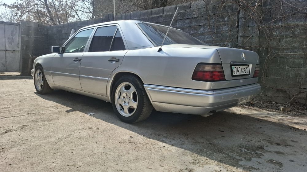 Мерседес отличном состоянии