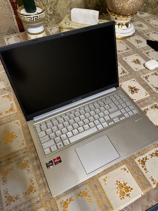 Ноутбук Asus Vivobook 15