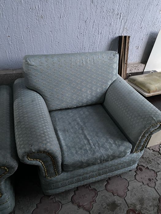 Диван и кресло