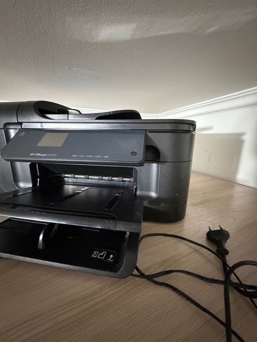 Новый не использованный принтер 4в1 HP OfficeJet 6500A