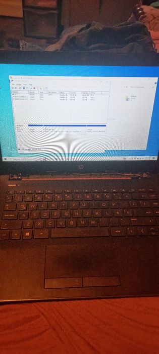 Hp tpn-1131 i3 1tb hdd 4gb ram