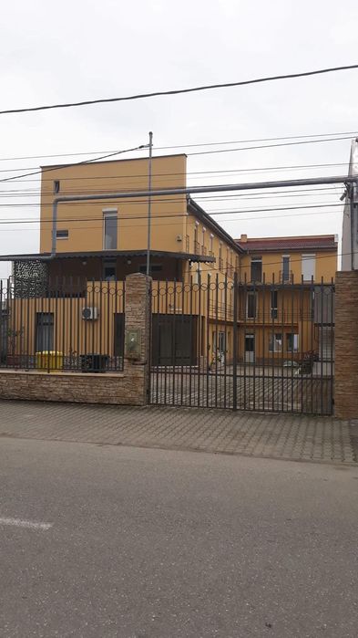 De închiriat apartament 2 camere