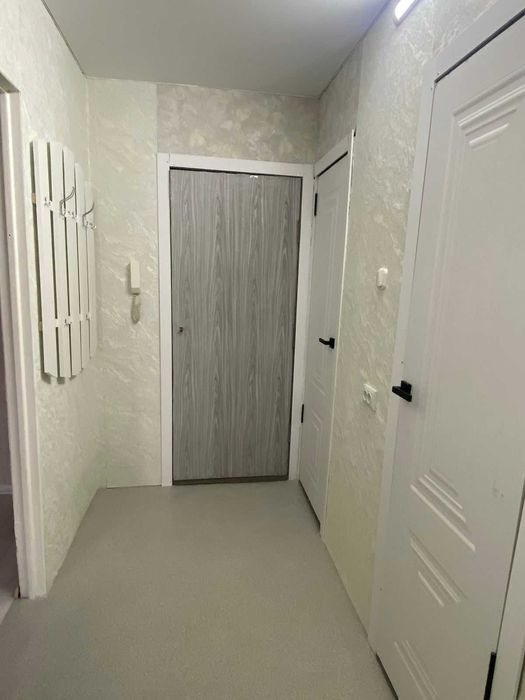 Срочно Продам квартиру Р-Н Вектора