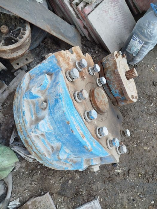 Камбайн 954 бартой сотилади