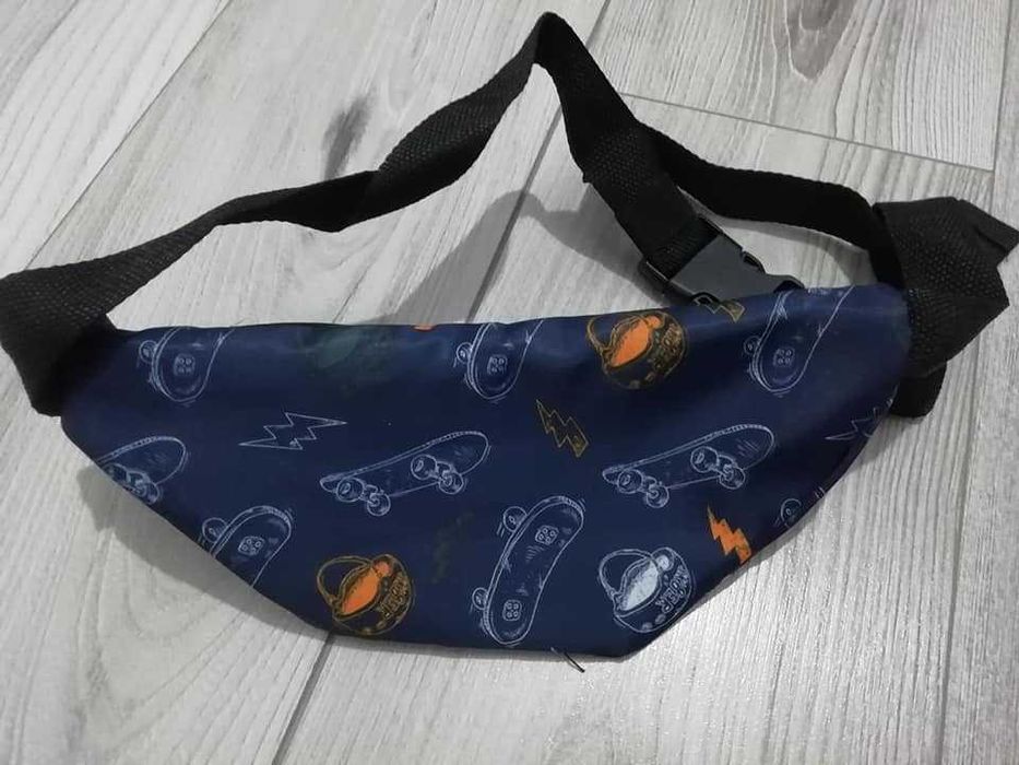 Borseta noua model skateboard unisex