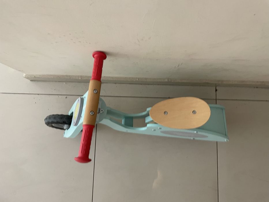 Дървено баланс колело VESPA