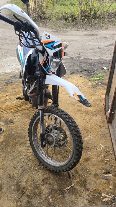 Эндуро 250 кубовый