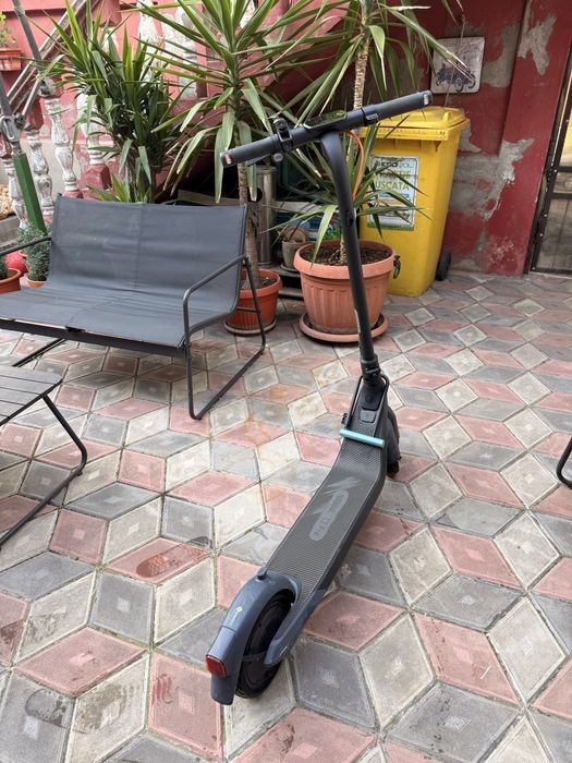 Vand trotineta electrica Ninebot E2 Pro