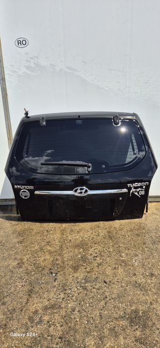 Haion Hyundai Tucson cu deschidere luneta 2006