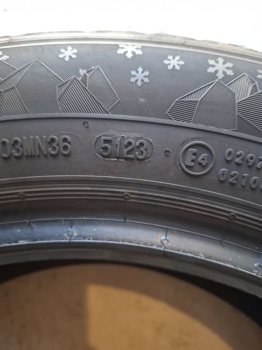 2 Зимни гуми Семперит 205/60/16 ДОТ5123 6.5мм