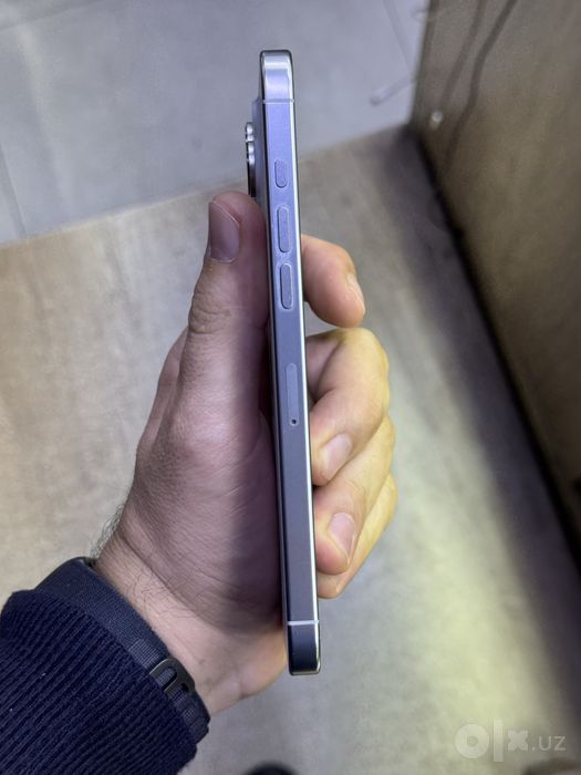 Iphone 16 pro max white