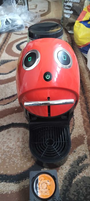 Aparat cafea dolce gusto capsule