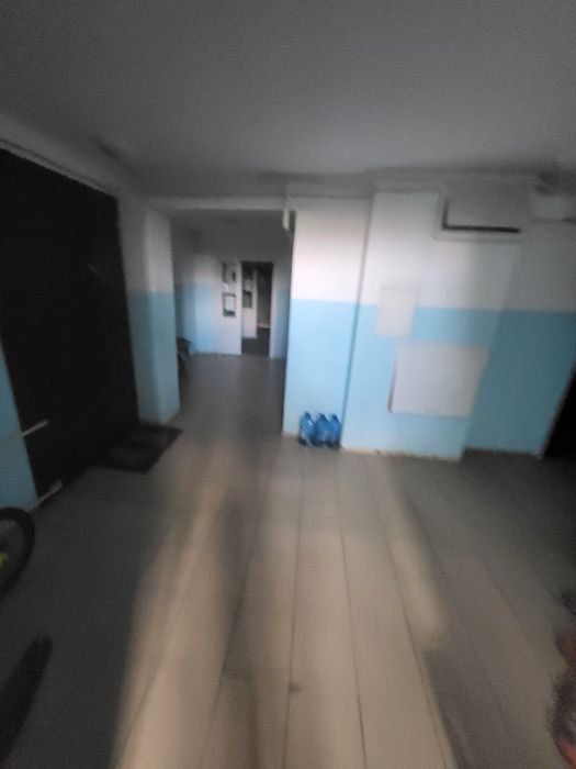 Продам 2 ух комн кв район Берекке