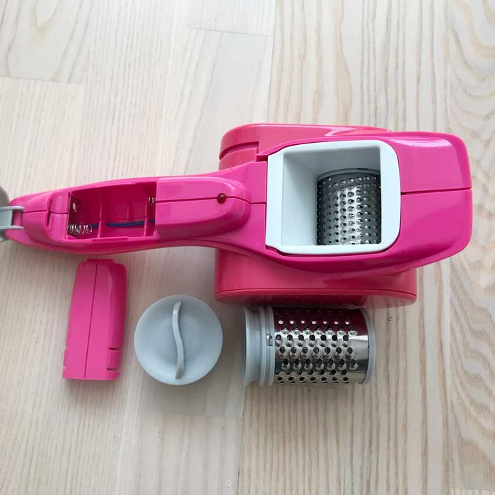 Машинка за рендосване на пармезан и твърди сирена