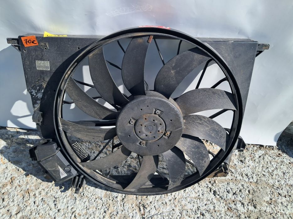 Вентилатор Mercedes W247 W211 A990 W205 X253