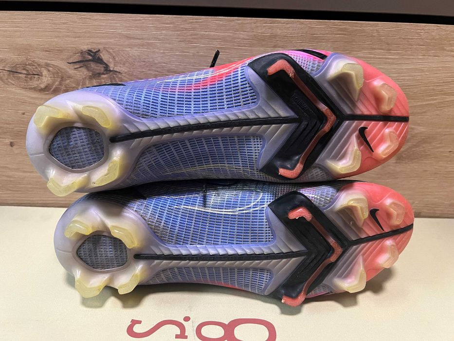 nike mercurial vapor SUPERFLY 8 Mbappe ACC & vapor XI бутонки ,калеври ,футболни обувки номер 42,5