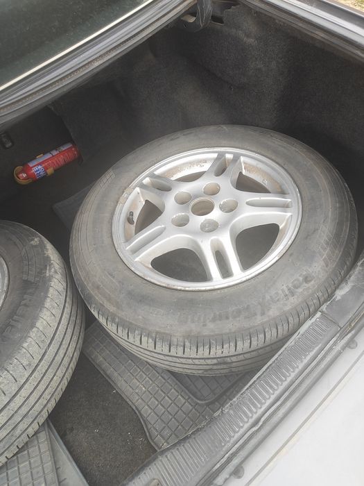 Продам диски и резину