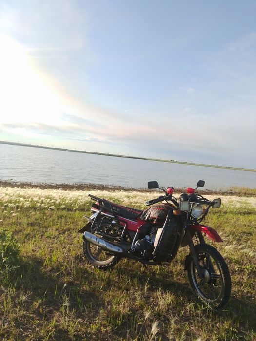 Мотоцикл 200 куб