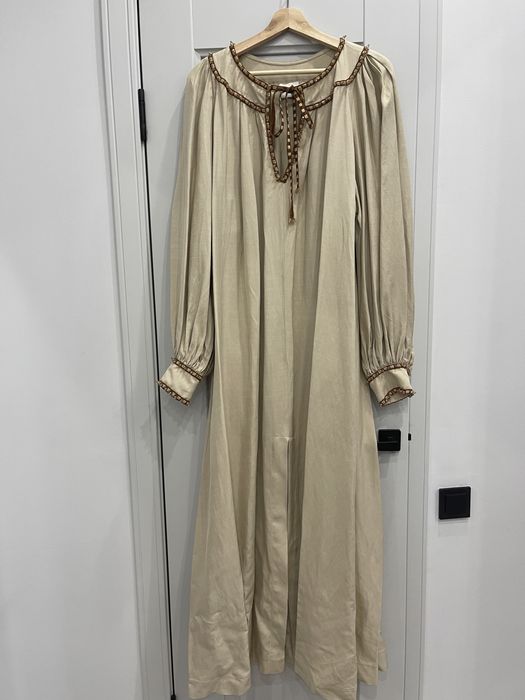 Продам новое платье Gizia