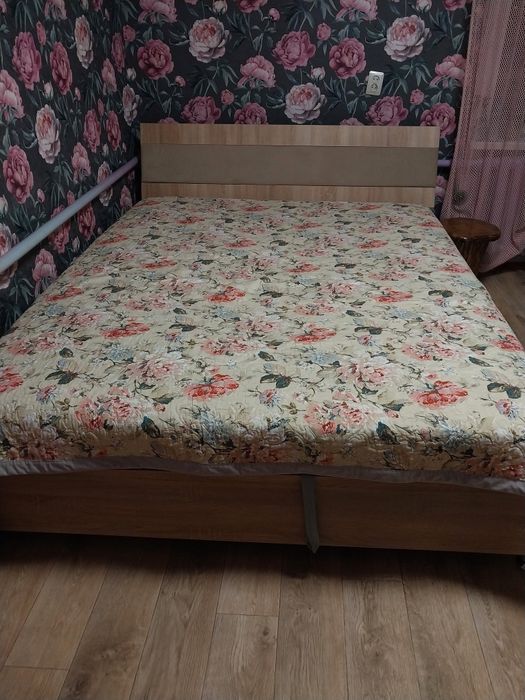 Кровать и матрас Аскона