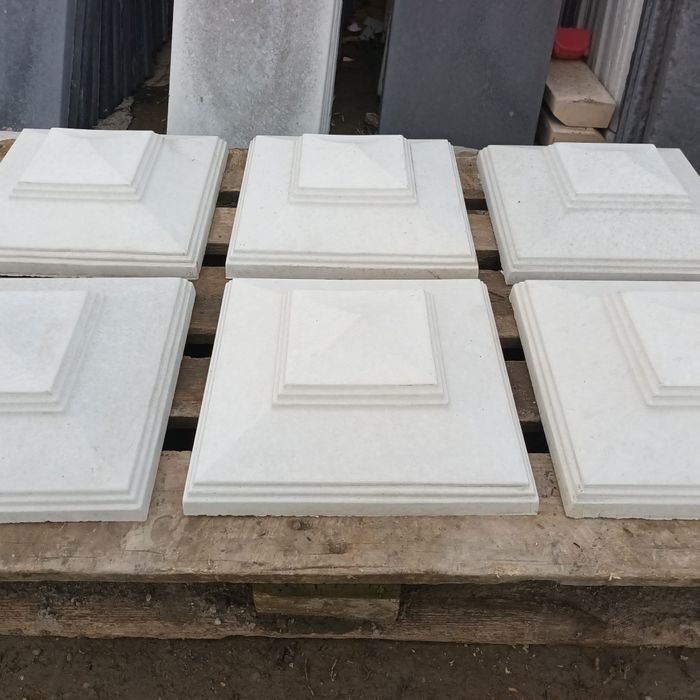 REDUCERI!!  Capace și coame pentru temelia gardului, pavaje, etc