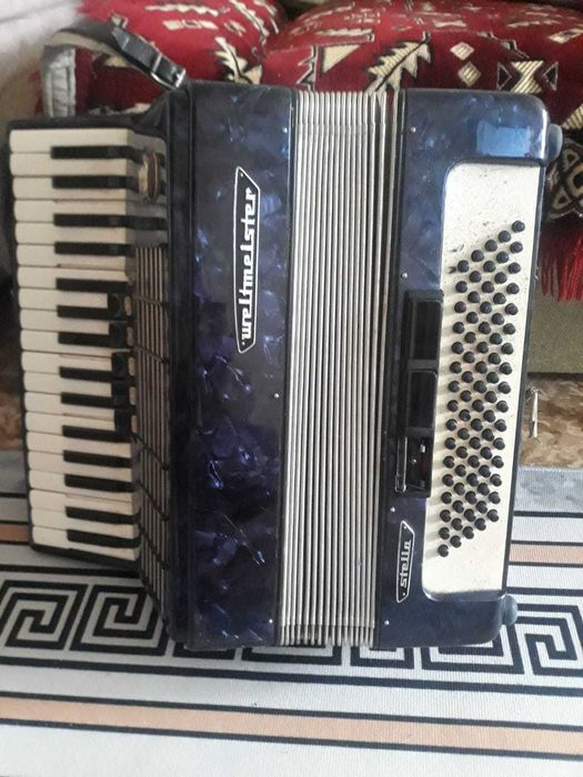 Аккордеон Weltmelster