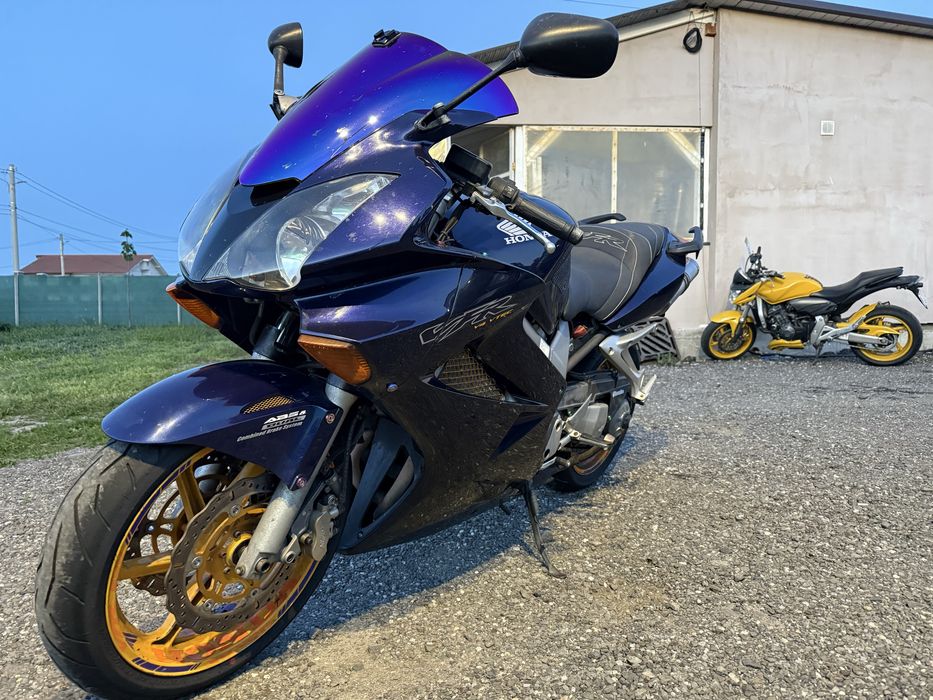 Honda VFR 800 VTEC