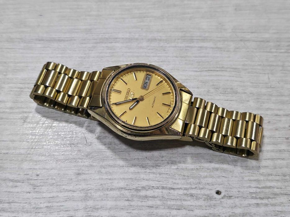 Seiko 5 Automatic 7009-8000 Day/Date Vintage