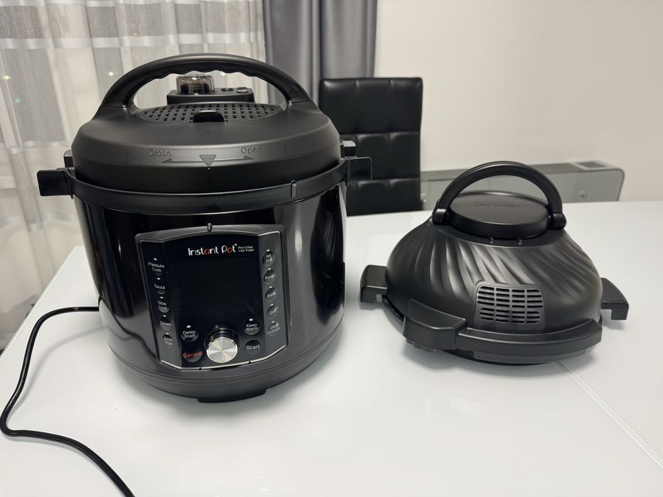 Мултикукър Instant Pod