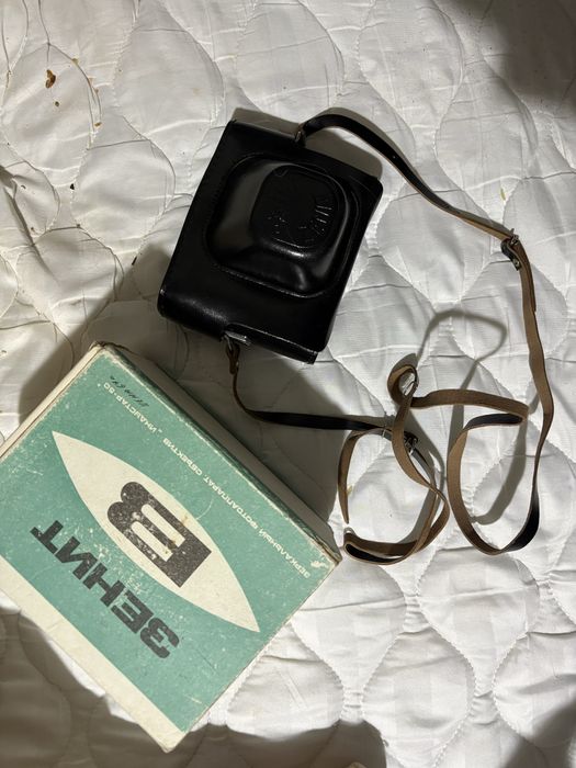 плёночный зеркальный фотоаппарат Зенит-В (Zenit-B)