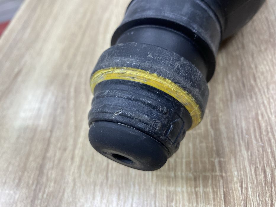 Перфоратор DeWalt D25143 (Ос14Б)