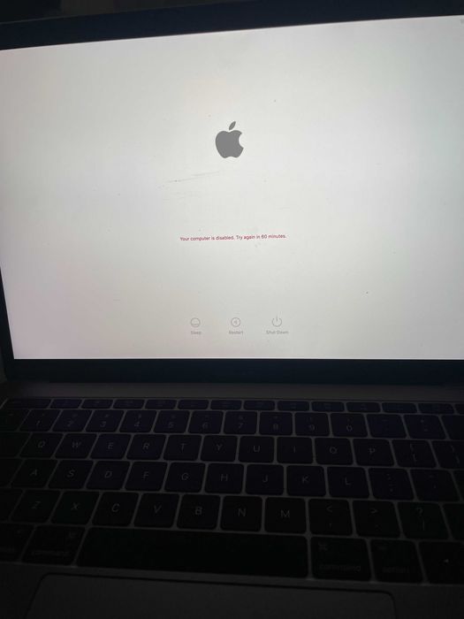 MacBook Pro 2017 A1708 + SSD 128 GB