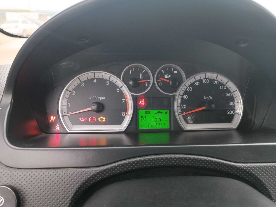 nexia 3 2017 йил  автомат бежевый салон