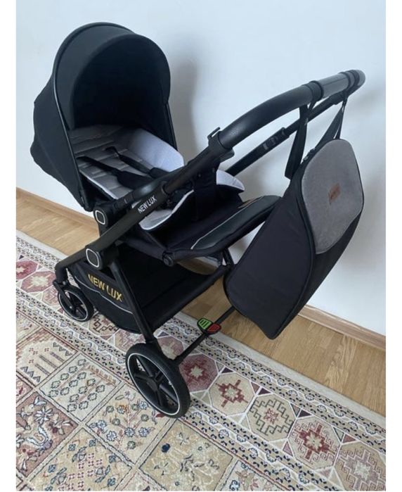 Продам коляску прогулочную