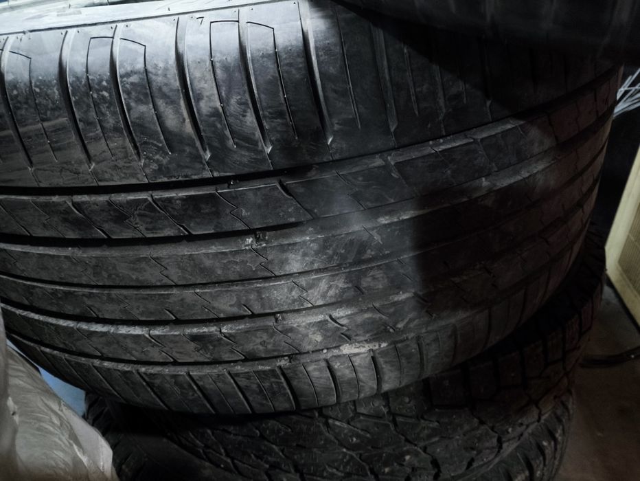Пара шин 305/40 R20