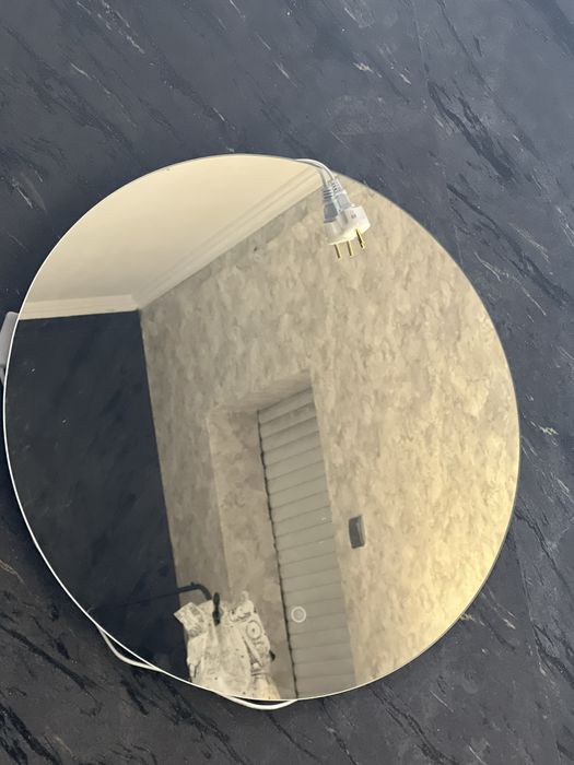 Зеркало с подсветкой