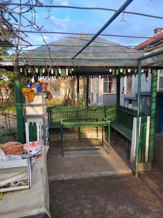 Продава се къща в с.Якимово обл.Монтана