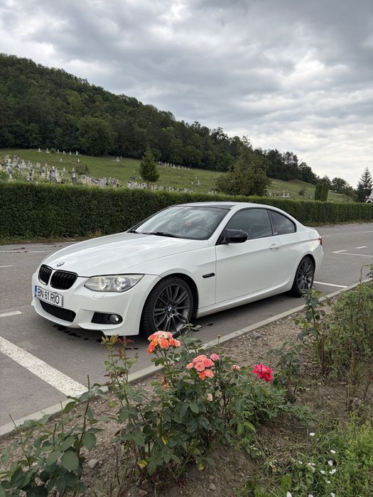 Bmw seria 3 E92 LCI 320d, M pachet, X-drive